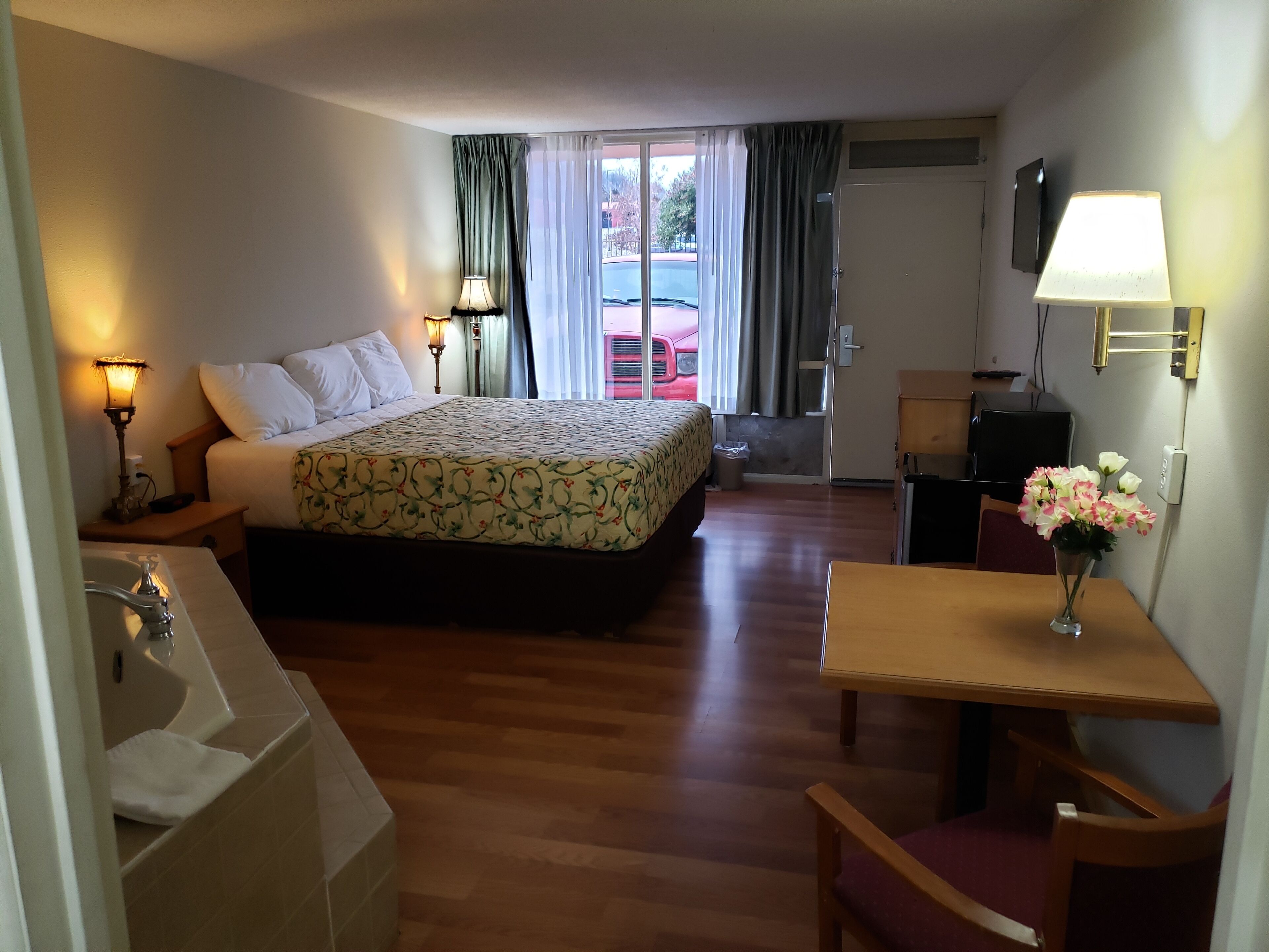 Hochwertige Bettwaren, individuell dekoriert, individuell eingerichtet