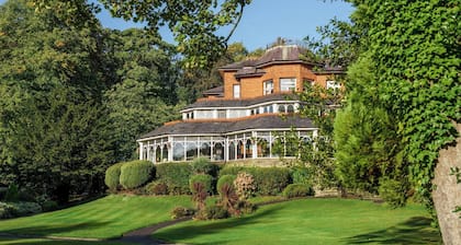 Macdonald Kilhey Court