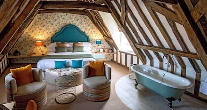 The Maids Head Hotel