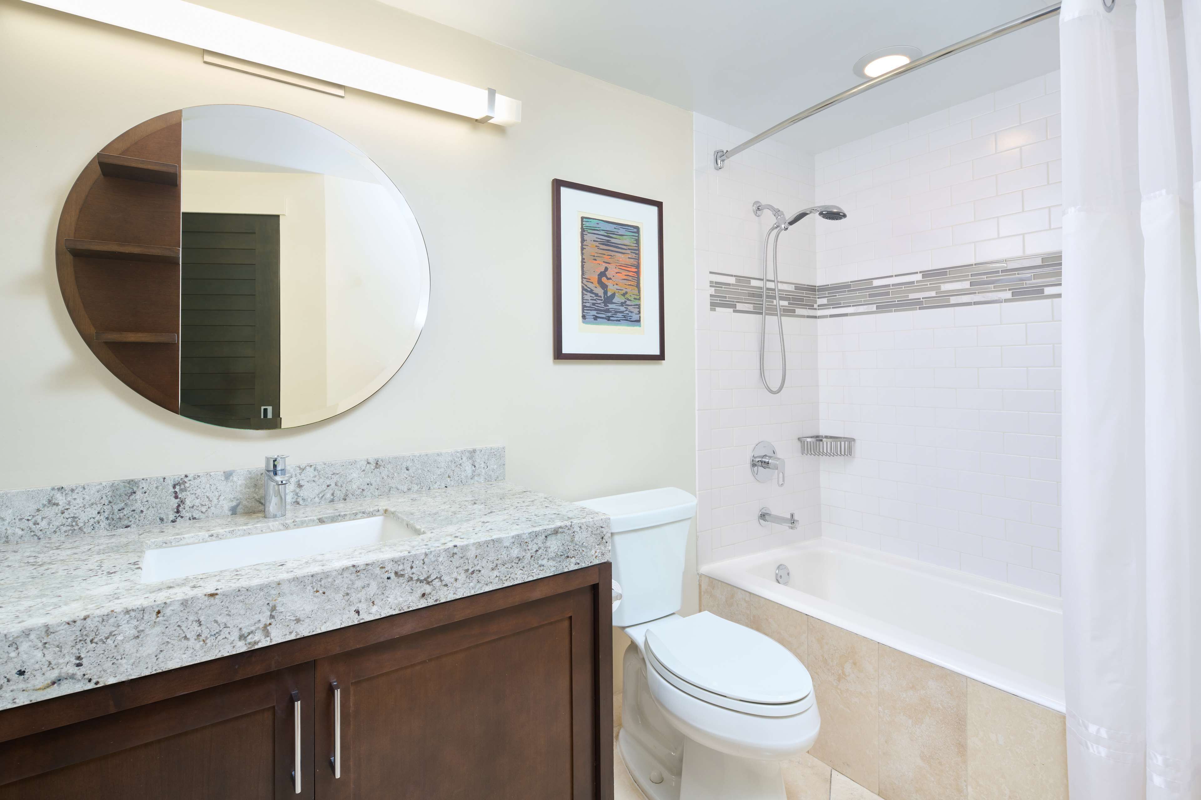 luxury suite, 1 king bed, city view | bathroom | eco-friendly toiletries, hair dryer, towels, soap