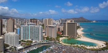 Hotel Exterior at Ilikai Hotel & Luxury Suites