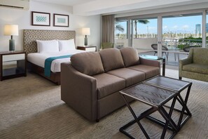 Luxury Junior Suite Partial Ocean View | Premium bedding, pillowtop beds, in-room safe, blackout drapes - Ilikai Hotel & Luxury Suites (Honolulu)