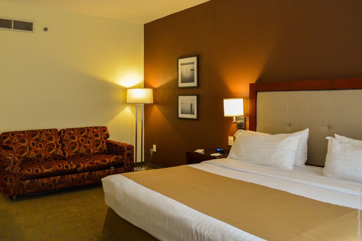 In-room safe, desk, iron/ironing board, free rollaway beds