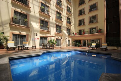 Holiday Inn Leon by IHG