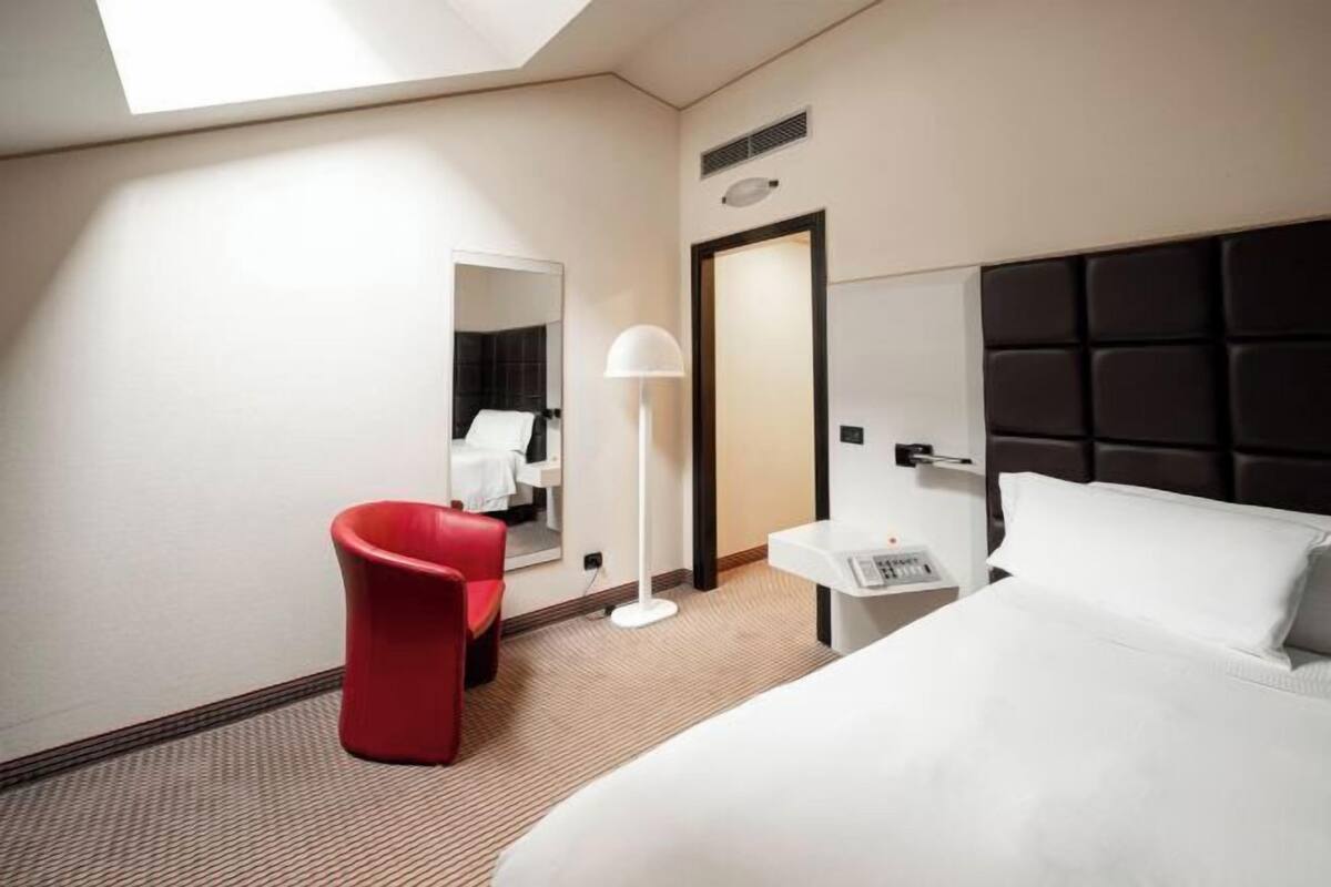 1 Schlafzimmer, hochwertige Bettwaren, Minibar, Zimmersafe