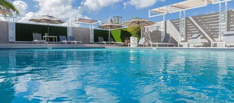 TRYP by Wyndham Isla Verde