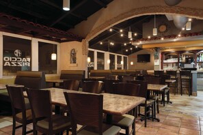 2 restaurants, breakfast, lunch, dinner served; Latin American cuisine
