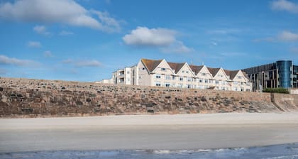 Grand Jersey Hotel & Spa