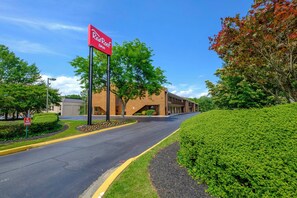Exterior - Red Roof Inn Edgewood (Edgewood)