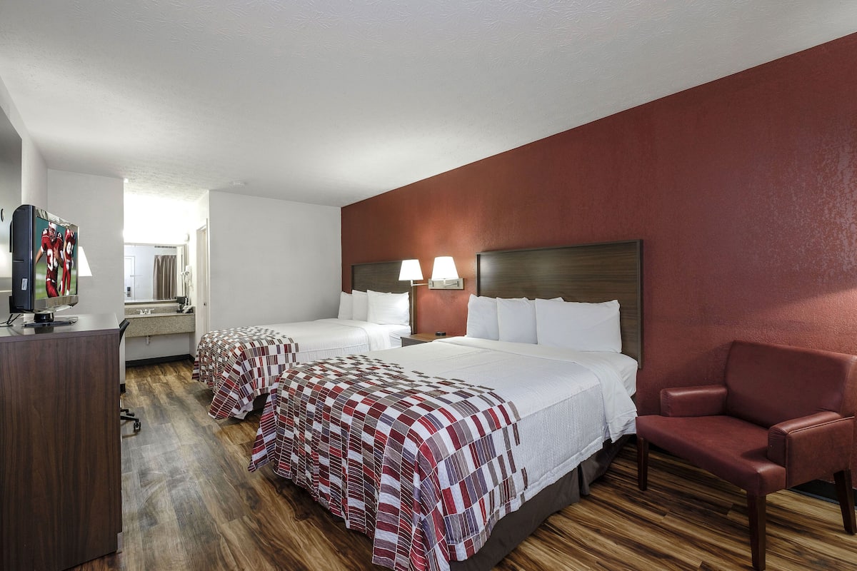 In-room safe, desk, free cots/infant beds, rollaway beds
