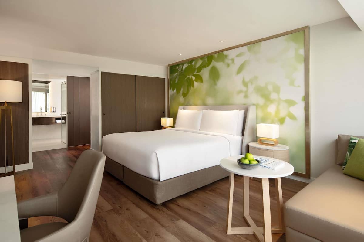 Habitación Deluxe, 1 cama de matrimonio grande | Ropa de cama de alta calidad y colchones viscoelásticos