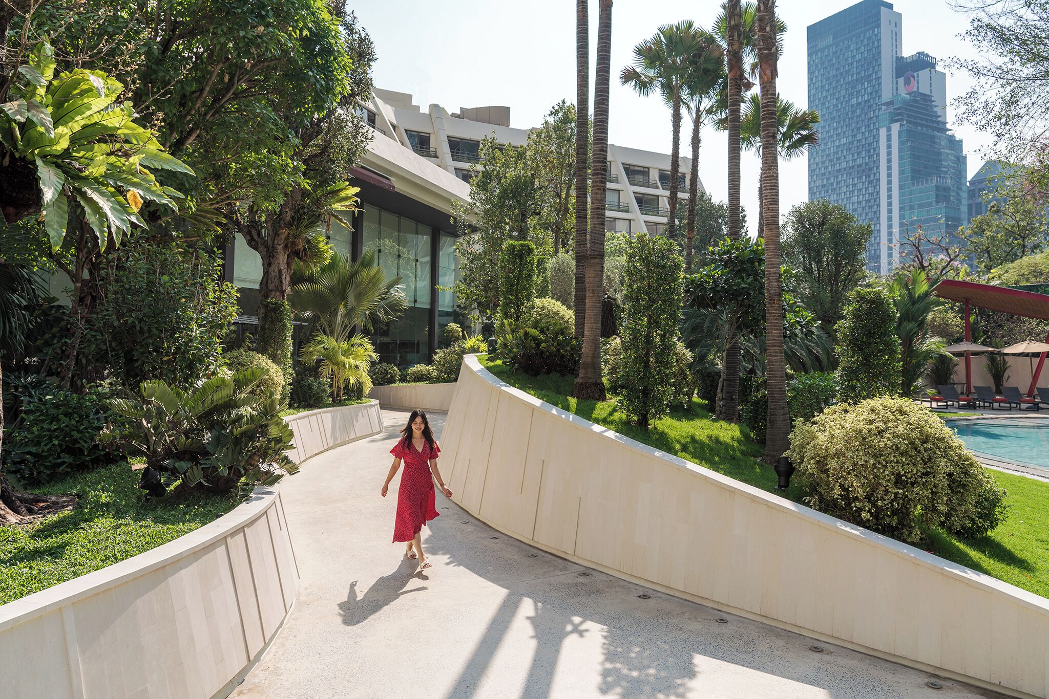 deluxe room, 1 king bed | terrace/patio