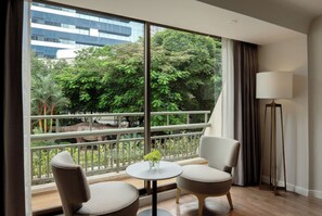 Deluxe Room, 2 Twin Beds | View from room