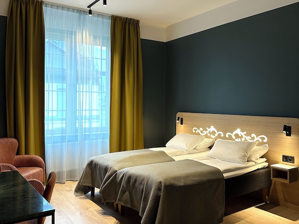 Superior-Zweibettzimmer | 1 Schlafzimmer, Pillowtop-Betten, Zimmersafe, Verdunkelungsvorhänge