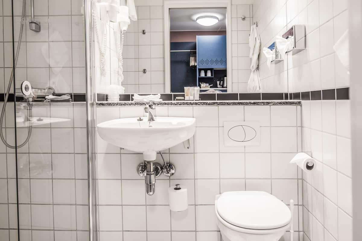 free toiletries, hair dryer, towels