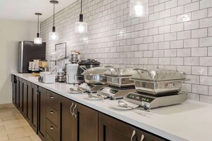 Free continental breakfast