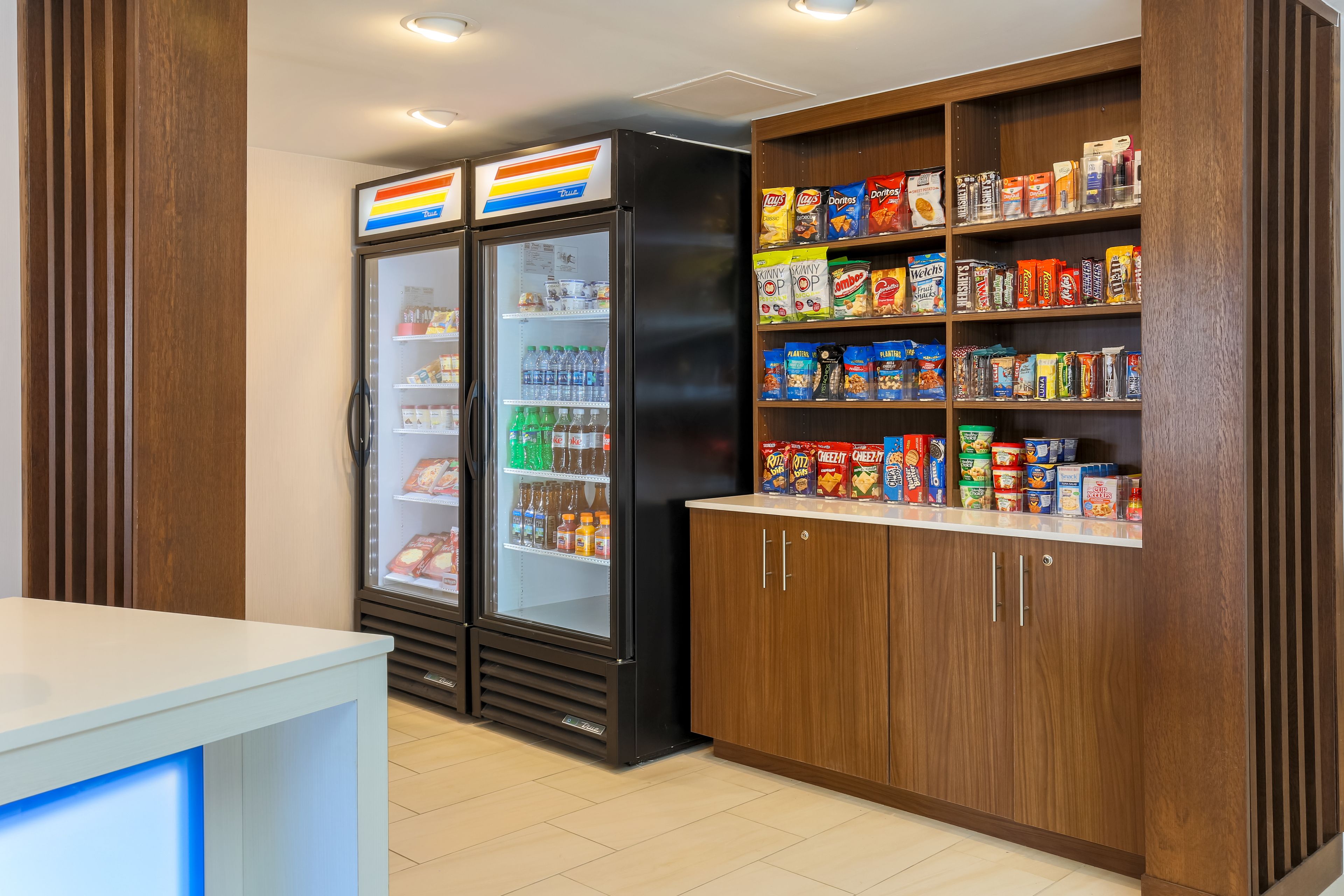 Snack bar