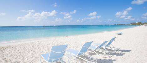 Aan een privéstrand