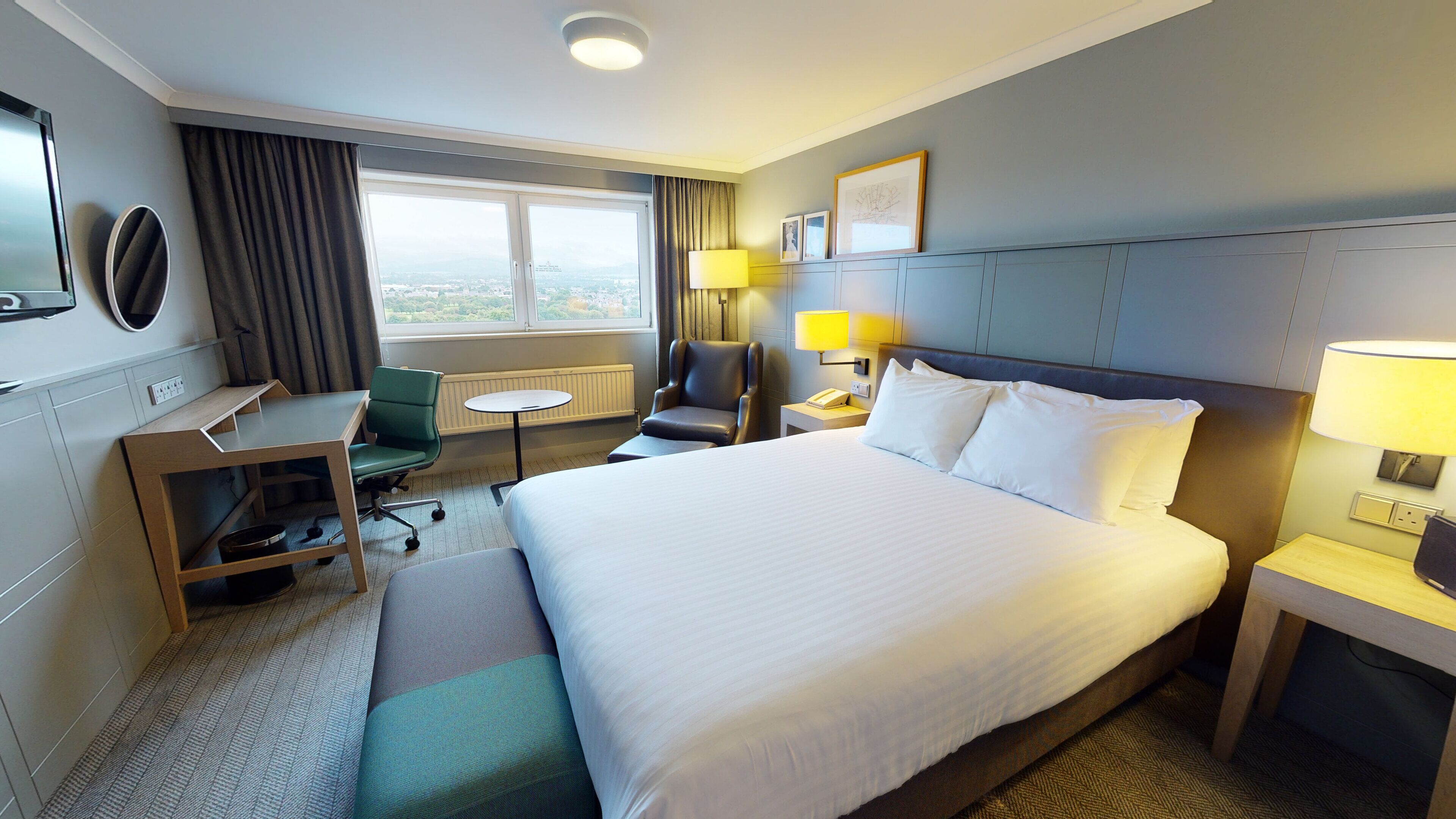 Premium Room | In-room safe, desk, iron/ironing board (on request), cribs (free)