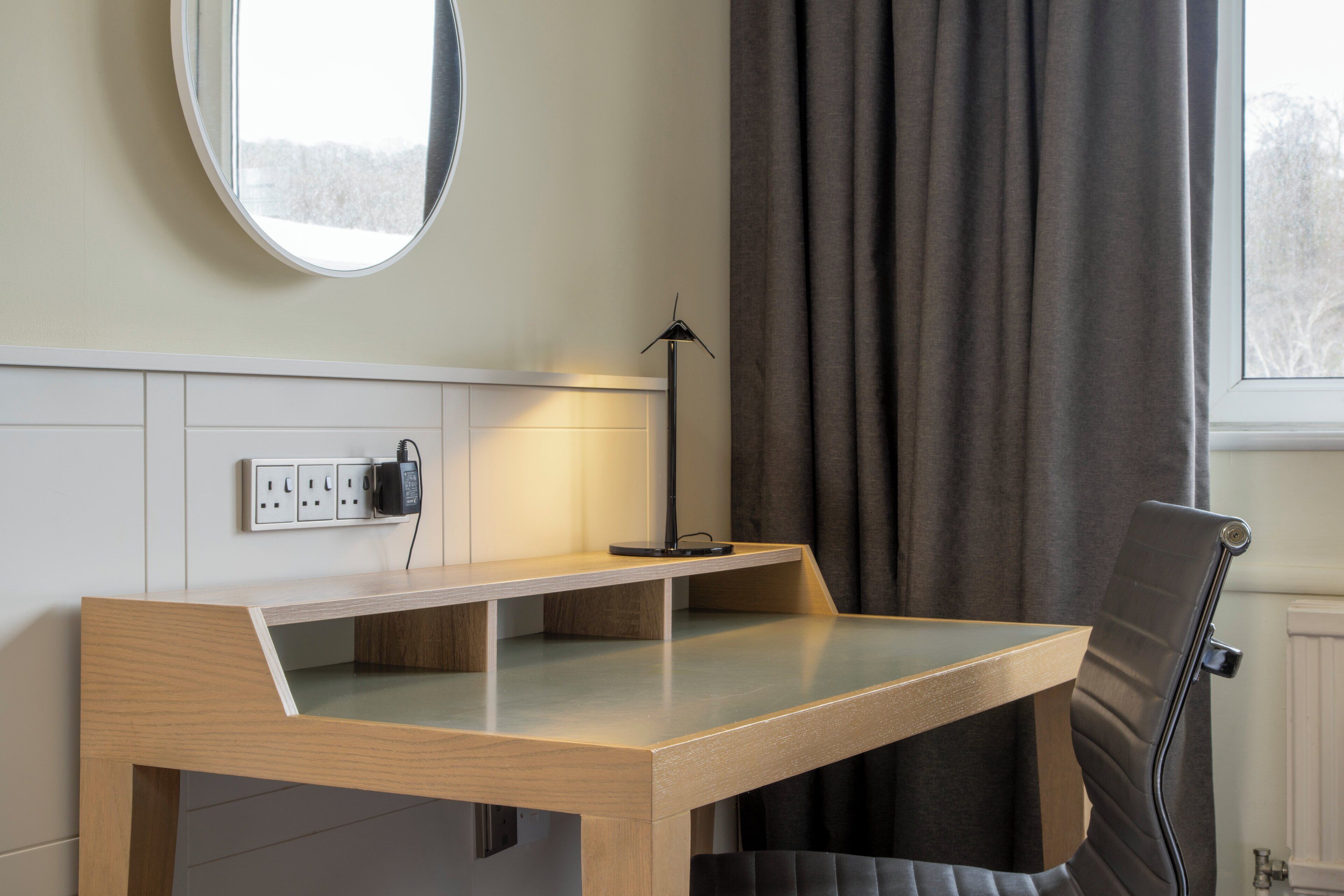 standard room, 1 double bed | 1 bedroom, in-room safe, desk, iron/ironing board