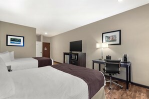 Standard Room, 2 Queen Beds, Non Smoking | Premium bedding, pillowtop beds, in-room safe, desk - Best Western Sky Valley Inn (Monroe)