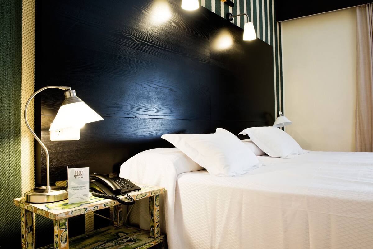 Free minibar items, in-room safe, desk, soundproofing