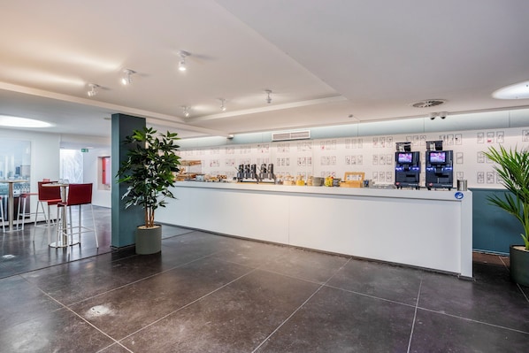 Daily buffet breakfast (EUR 15 per person)