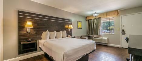 Pillow-top beds, desk, iron/ironing board, free WiFi