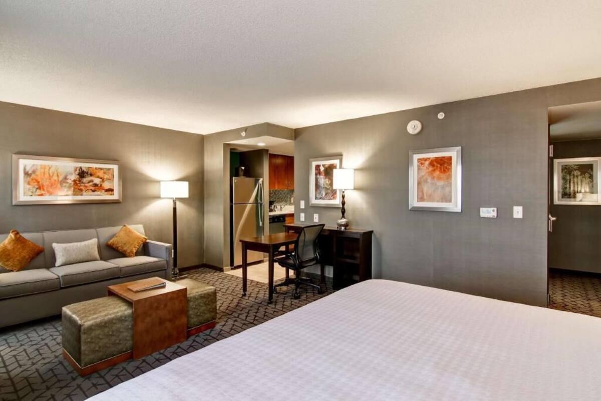 Desk, iron/ironing board, free cots/infant beds, free WiFi