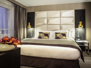 1 Schlafzimmer, hochwertige Bettwaren, Zimmersafe, Verdunkelungsvorhänge