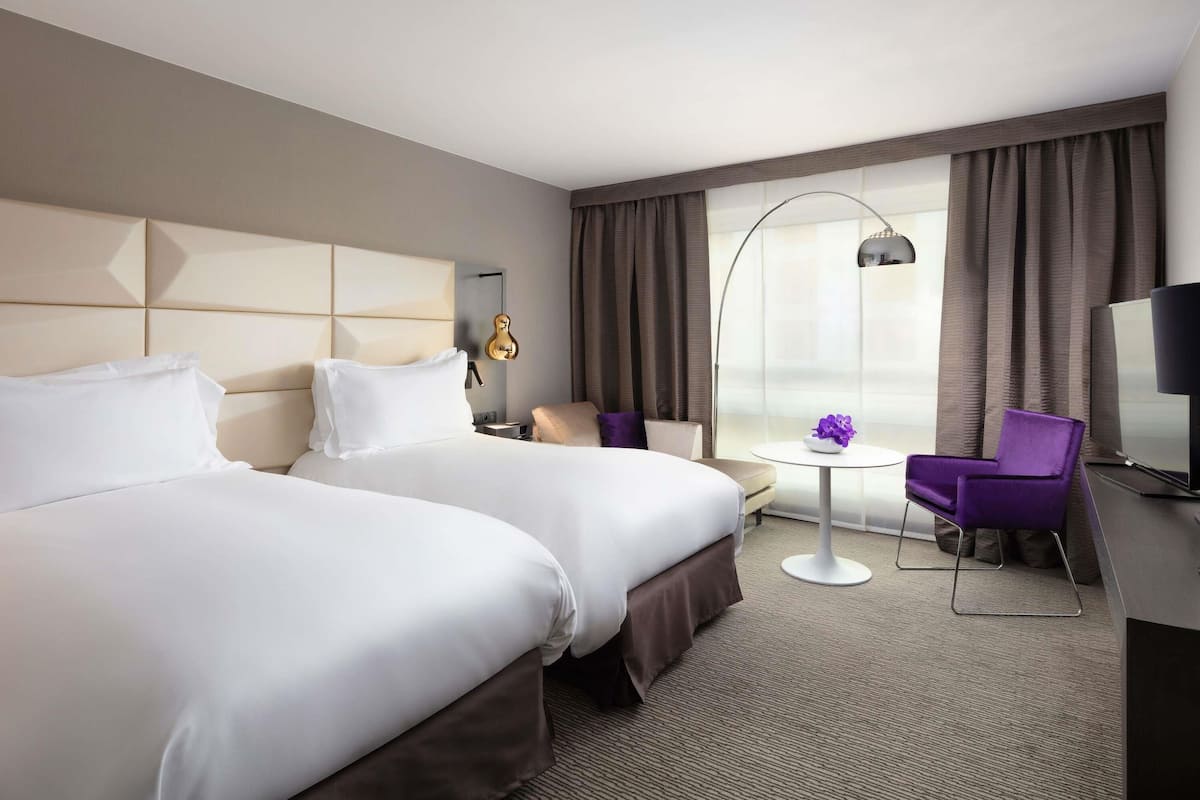 Classic Twin Room | Premium bedding, in-room safe, blackout drapes, soundproofing