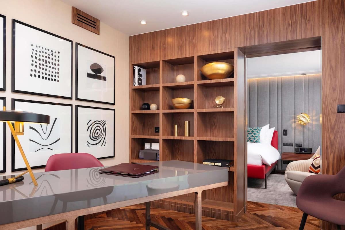 Suite, 1 King Bed, Sauna | Premium bedding, in-room safe, blackout drapes, soundproofing