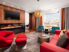 Suite, 1 King Bed, Sauna