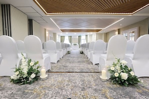 Innenbereich für Hochzeiten