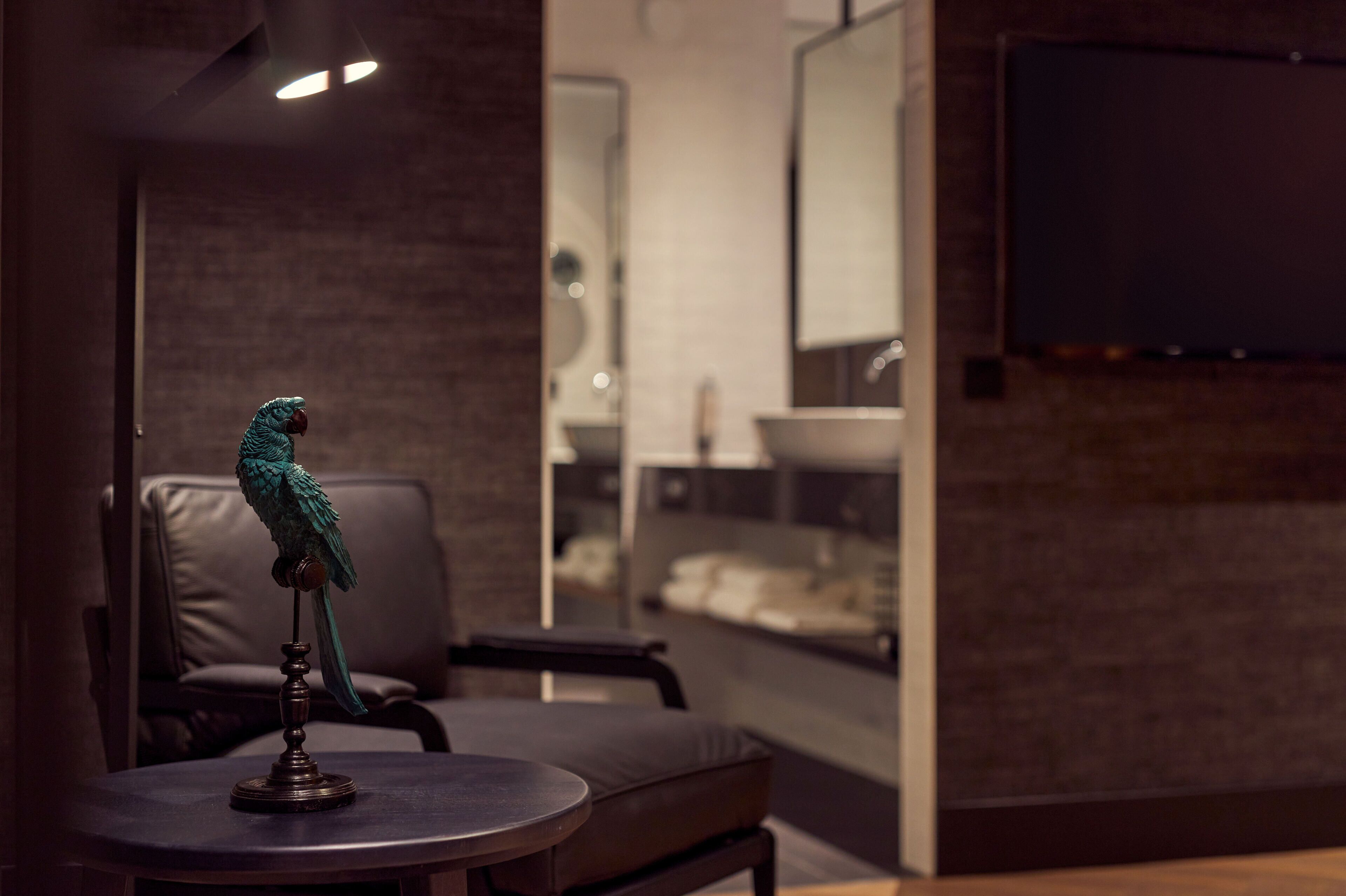 executive room | 1 bedroom, in-room safe, desk, laptop workspace