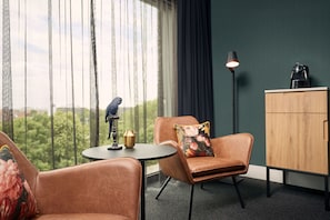 In-room safe, desk, laptop workspace, blackout drapes - Van der Valk Hotel Antwerpen (Antwerp)