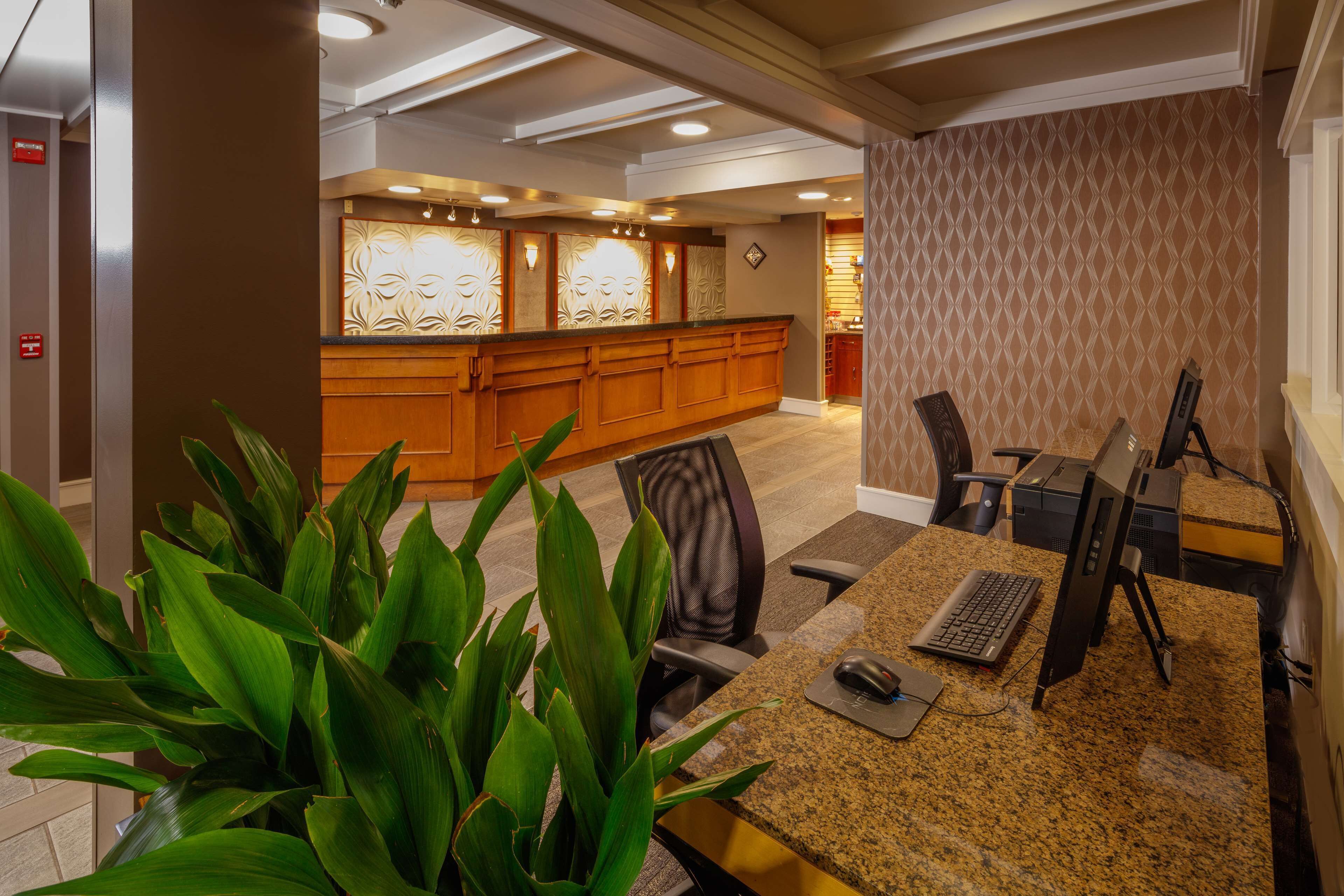 Photo - Red Lion Hotel Bellevue