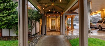 Red Lion Hotel Bellevue