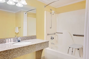 Room, 1 King Bed, Accessible, Non Smoking (Mobility) | Bathroom | Combined shower/bathtub, eco-friendly toiletries, hair dryer, towels