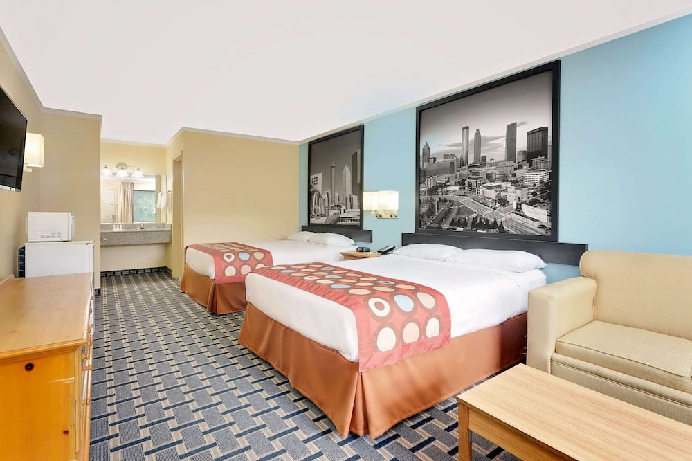 Super 8 by Wyndham Cartersville