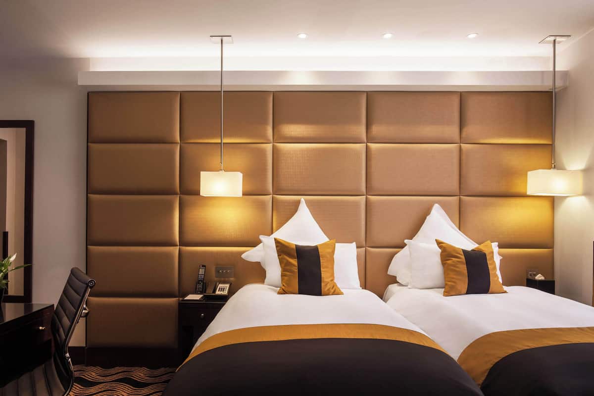 Premium bedding, minibar, in-room safe, desk