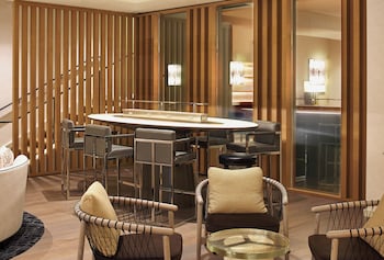 2 bars/lounges, lobby lounge at Hotel Zoe Fishermans Wharf