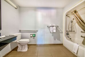 Combinazione doccia/vasca, set di cortesia gratuito, asciugamani