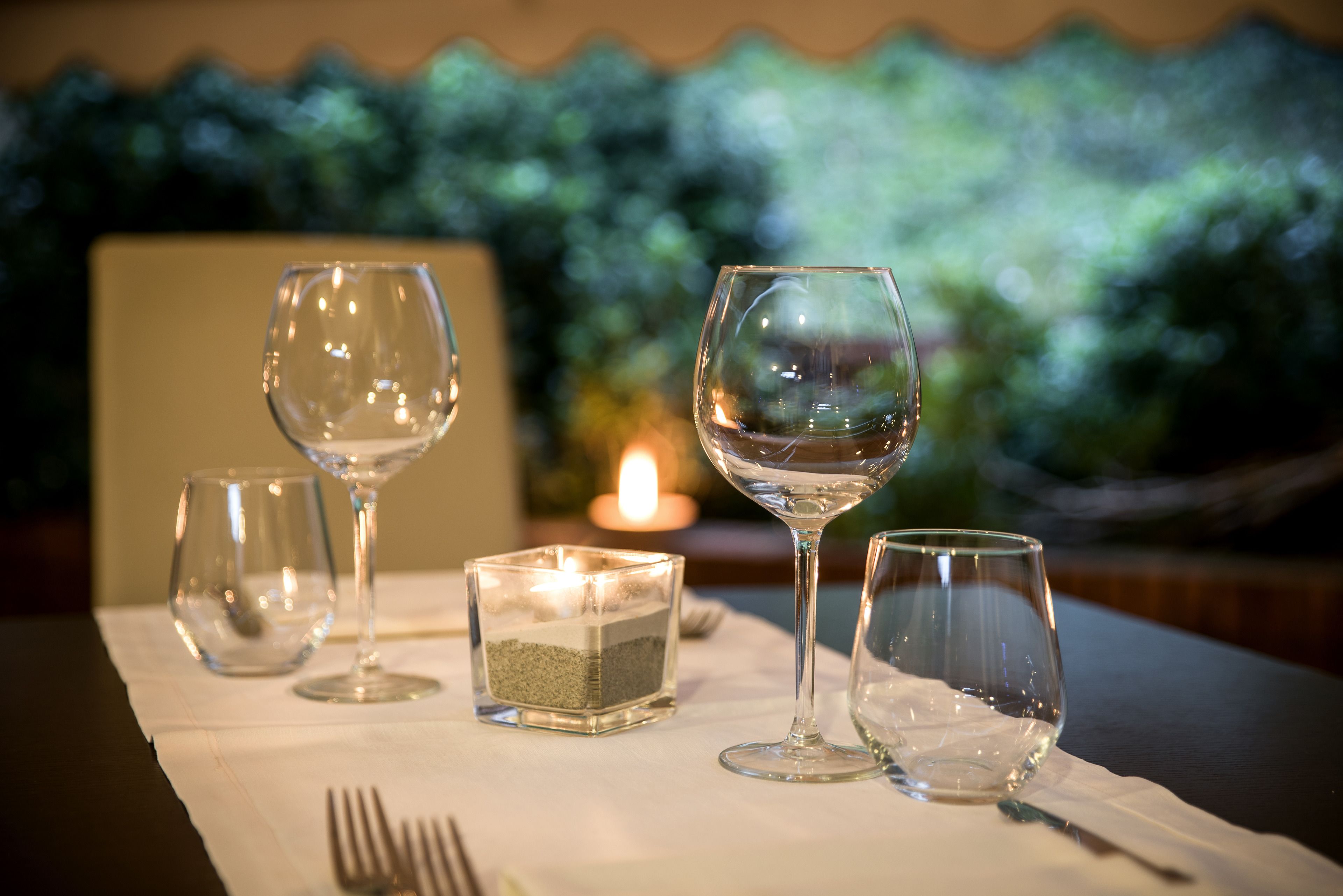 breakfast, lunch, dinner served; local cuisine