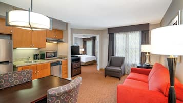 Suite, 1 Queen Bed, Accessible, Bathtub | 1 bedroom, premium bedding, pillowtop beds, desk