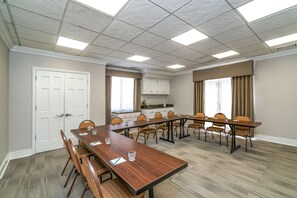 Meeting facility