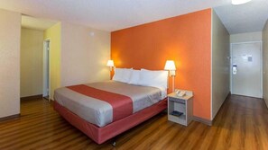 Standard Room, 1 King Bed, Accessible, Non Smoking | Desk, free WiFi, bed sheets