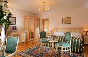 Superior Double or Twin Room, Canal View | Minibar, in-room safe, desk, blackout curtains