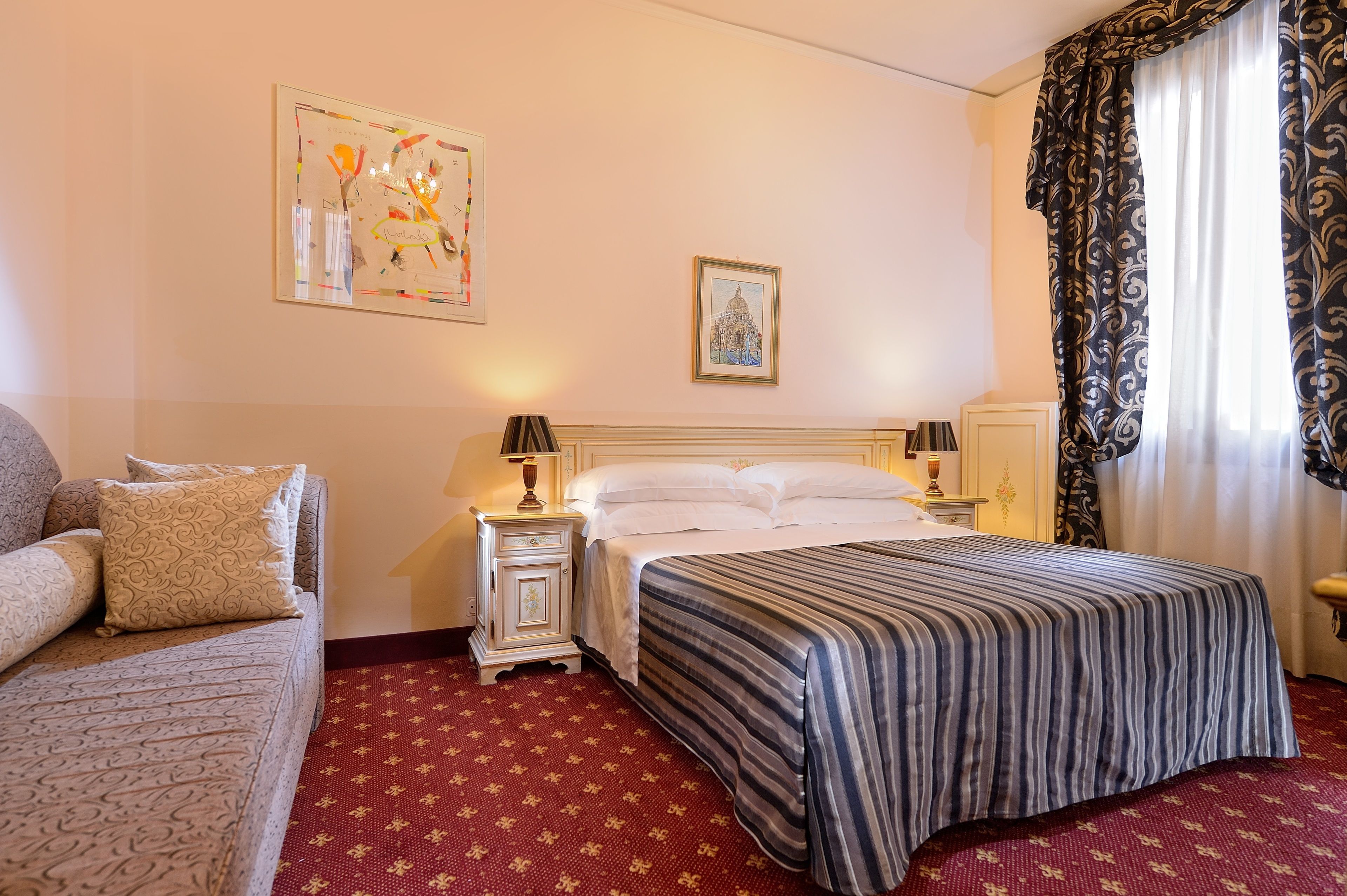 triple room | minibar, in-room safe, desk, blackout curtains