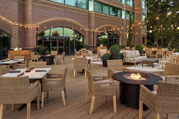 Aperto a colazione, pranzo e cena